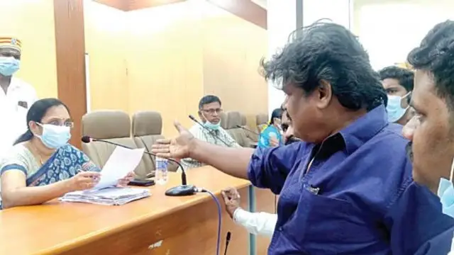 ரப்பர் ஸ்டாம்ப திருடிட்டாங்க - அதிமுகவில் இணைந்ததும் கட்சியில் இருந்து நீக்கப்பட்ட மன்சூர் அலிகான் பரபரப்பு குற்றச்சாட்டு.