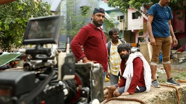 புது முகங்கள் நடிப்பில் வெளியான டை நோ சரஸ் படம் எப்படி இருக்கு? முழு விமர்சனம் இதோ