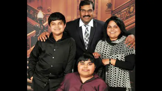 மகனின் திருமணத்திற்காக ஜப்பான் கிளம்பியுள்ள நெப்போலியன், நெகிழ்ச்சியோடு அவரே வெளியிட்ட வீடியோ இதோ