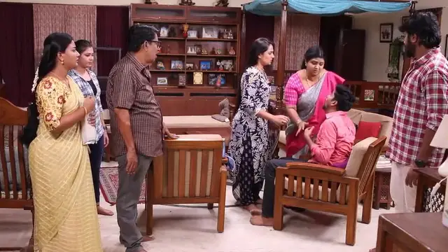 உண்மை அறிந்து மணமேடையில் இருந்த அருணை கீழே தள்ளிய முத்து, மீனா நிலைமை என்ன? சிறகடிக்க ஆசை