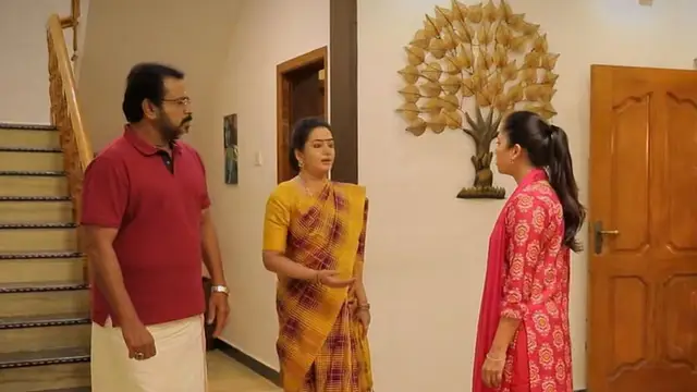 சோழனிடம் நெருக்கமாக பேச தொடங்கும் நிலா, கொந்தளிக்கும் மனோகர் - அய்யனார் துணை