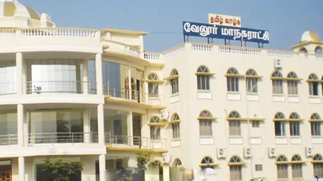 வேலூர் மாநகராட்சியின் அவல நிலை. மேயர் மீது அதிருப்தியில் மாநகராட்சி ஆளுங்கட்சி கவுன்சிலர்கள்.