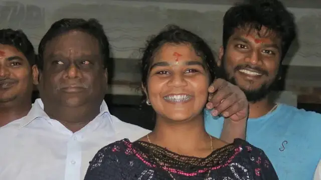 இது தெரியாத நீங்க,அரசியலுக்கு வந்து என்ன கிழிக்கப் போறீங்க - லியோ ட்ரைலர் சர்ச்சை குறித்து காடுவெட்டி குரு மகள்.
