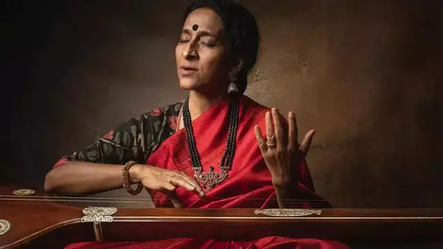 மூளையில் ஏற்பட்ட ரத்த கசிவு - உயிருக்கு ஆபத்தான நிலையில் சிகிச்சை பெற்று வரும் பாம்பே ஜெயஸ்ரீ. என்ன ஆனது ?