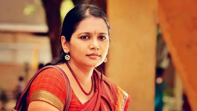சீமான் மூலமாக முயற்சிக்கிறாங்கனு நினைக்கிறேன் - ம.நீ.மை கட்சியில் இருந்து விலகிய வினோதினி சொன்ன விஷயம்