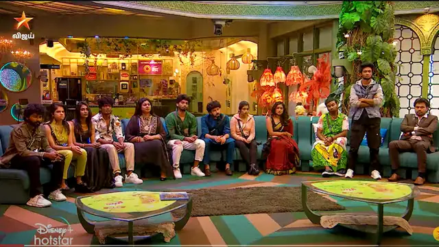 நீங்க ஒரு Game Spoiler, இது கூட தெரியாத குழந்தையா நீங்க - முதன் முறையாக ரவீணாவை வெளுத்து வாங்கிய கமல்.