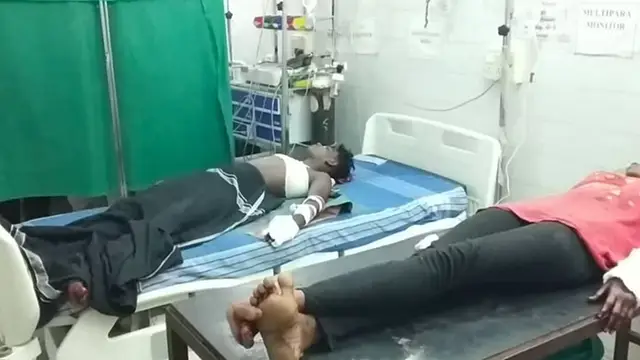 நாங்குநேரியில் பாதிக்கப்பட்ட மாணவருக்கு விடியோ காலில் ஆறுதல் தெரிவித்த விசிக தலைவர் தொல். திருமாவளவன்.