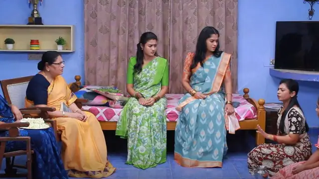 வீட்டை விற்க சாரதா எடுத்த முடிவு, கோபத்தில் கொந்தளித்த கங்கா-யமுனா, அடுத்து என்ன? மகாநதி