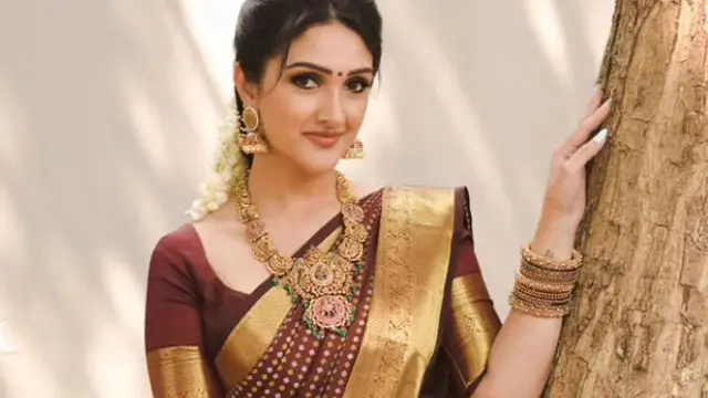 எப்படி அரேஞ்ச் மேரேஜ் பண்ணீங்க? முதன் முதலாக மனம் திறந்த நடிகை ஸ்ரீதேவி விஜயகுமார்