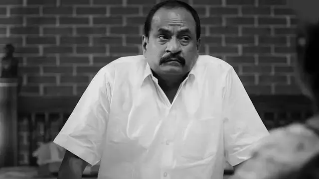 மாரிமுத்துவின் உடலை பார்த்து கதறி அழுத எதிர் நீச்சல் சீரியல் நடிகர் நடிகைகள் - உருக்கமான வீடியோ.