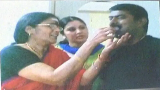சீமான் சொத்துக்காக தன் மகன் என்கிறாரா? அவருடன் வரும் அந்த சிறுவன் யார்? விளக்கம் அளித்த சீமானின் மாமியார்