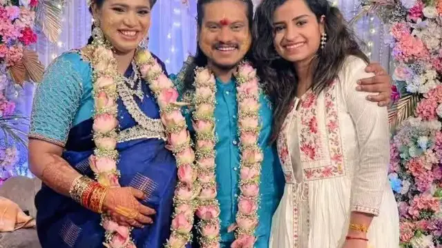 தடபுடலாக நடந்த புகழ் மனைவியின் வளைகாப்பு, நிறைமாத கர்ப்பமாக இருக்கும் தனது மனைவிக்கு புகழ் கொடுத்த வாக்குறுதி.