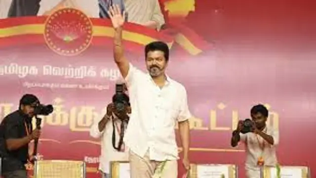 முன்னாள் அமைச்சர் எல்.முருகனை வீழ்த்தி வாகை சூடிய இல்லத்தரசி, யார் இந்த கமலி?