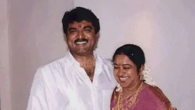 அடிக்கடி விமர்சிக்கப்படும் ராதிகாவின் முன்னாள் திருமணங்கள் - சரத் குமார் கொடுத்த நச் பதில்.