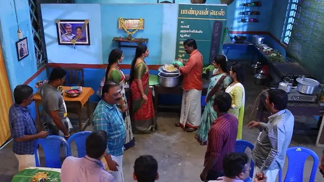 'ஏய் எப்புட்றா Moment' - ரசிகர்களின் கேலிக்கு உள்ளான பாண்டியன் mess காட்சி. என்ன பாருங்க.