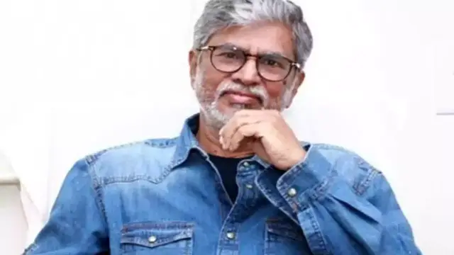 52வது திருமண நாளில் தன் காதல் மனைவிக்கு காஸ்ட்லி கிஃப்ட் கொடுத்த எஸ்.ஏ.சி - என்ன தெரியுமா?