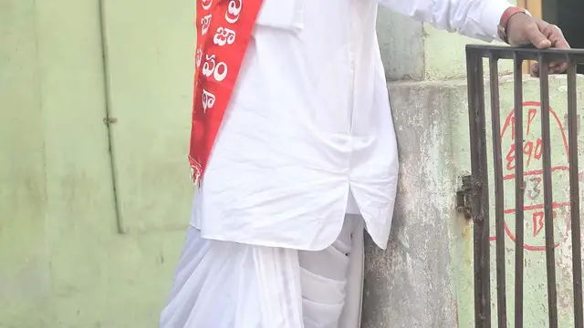 அரசியல் தலைவரின் பயோபிக்கில் நடிக்கும் சிவராஜ்குமார் - வெளியான அதிரடி டீசர் இதோ