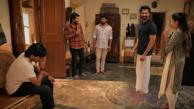 ராகவை அடித்து வெளியே தள்ளும் சோழன், பாண்டியன்  சொன்ன வார்த்தை - விறுவிறுப்பில் அய்யனார் துணை