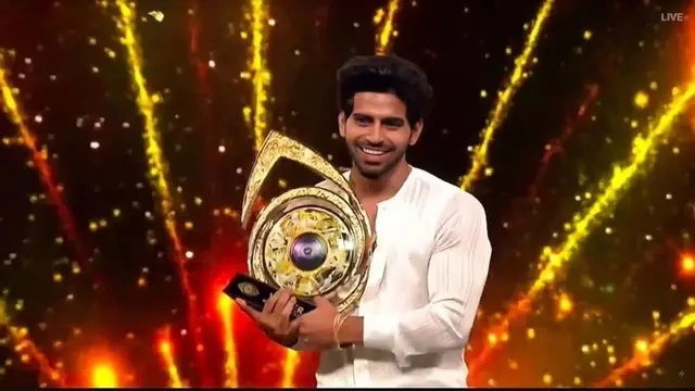 பிக் பாஸ் பாலாஜி முருகதாசின் சட்டையைப் பிடித்து ஆக்ரோஷமாக திட்டிய பெண் ஆட்டோ டிரைவர்- பின்னணி என்ன?