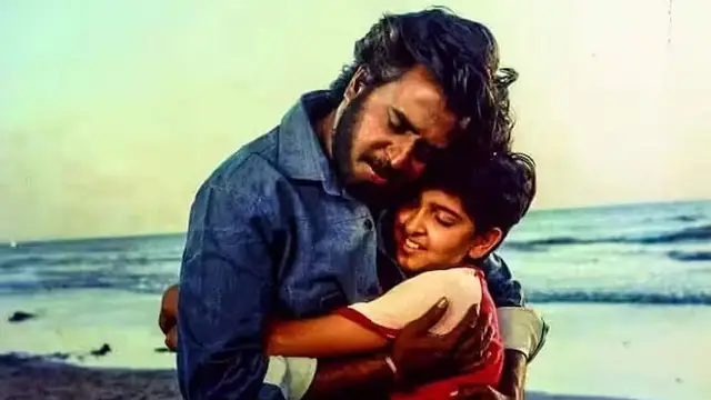 சிறு வயதிலேயே சூப்பர் ஸ்டாருடன் நடித்துள்ள இந்த நடிகர் யார் தெரியுமா? இன்னிக்கி இவர் லெவெலே வேற