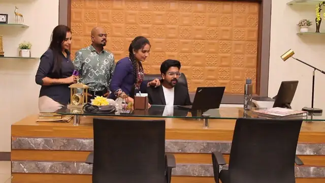 ரோகினியை மிரட்டும் மேனேஜர், கோபத்தில் மீனா எடுத்த முடிவு என்ன? சிறகடிக்க ஆசை