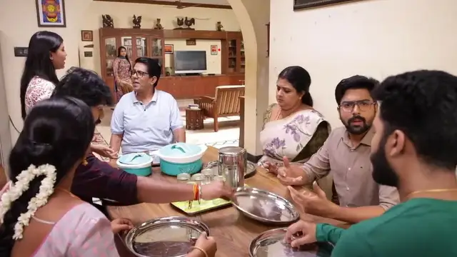 பிரேக் ஒயர் கட் ஆனதால் நிலை தடுமாறி வண்டி மீது மோதும் முத்து, அருண் என்ன செய்வார்? சிறகடிக்க ஆசை