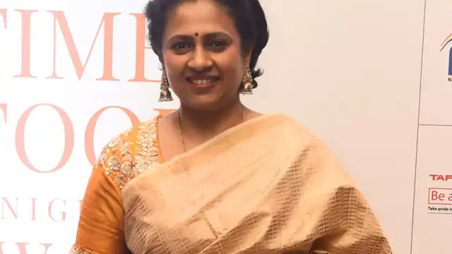 இந்த மாதிரி படங்கள் எடுக்கறதால சமூகம் எப்படி இருக்க போது - ஜெயிலர் படத்தை சூசகமாக விமர்சித்த லட்சுமி ராமகிருஷ்ணன்.