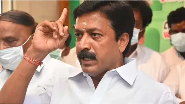 சி.வி. சண்முகம் ஆறு மணிக்கு முன் வேறு மாதிரி பேசுவர் ஆறு மணிக்கு மேல் வேறு மாதிரி பேசுவார் – அண்ணாமலை.