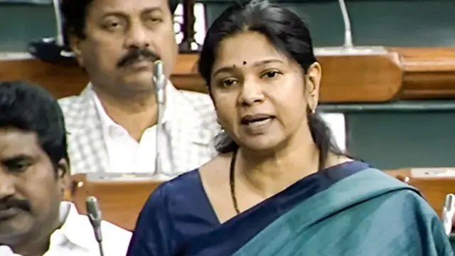 பெண்களுக்கு அந்த உரிமை கிடையாதா? - சிவகார்த்திகேயன் படத்தை விமர்சித்த திமுக எம்பி கனிமொழி