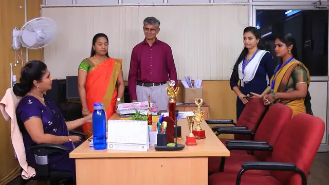 அவசர அவசரமாக நடக்கும் ராஜாங்கம் மகள் திருமணம், உண்மை அறிந்தாரா சேது? சின்ன மருமகள்