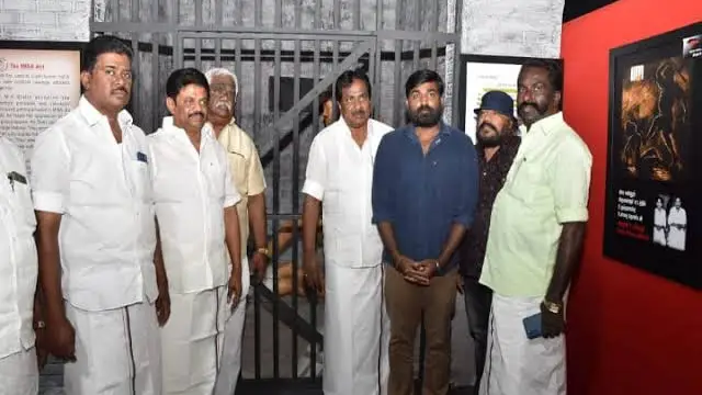 பெரியார், அண்ணா, கருணாநிதி போன்ற தலைவர்களுடன் ஸ்டாலின் இருக்கும் புகைப்படங்களை பார்க்கும் போது - விஜய் சேதுபதி நெகிழ்ச்சி.