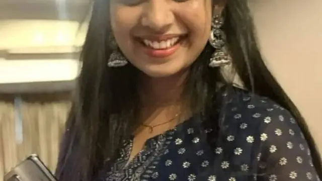 அட, ஜனனிக்கு ஒரு தங்கை இருக்காரா - புத்தாண்டில் தன் தங்கையுடன் புகைப்படத்தை வெளியிட்ட ஜனனி.