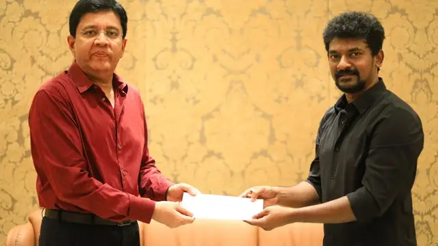 என்னங்க Bmw, நெல்சனுக்கு இப்படி ஒரு Imported காரை பரிசாக அளித்து அசர வைத்த கலாநிதி மாறன்.