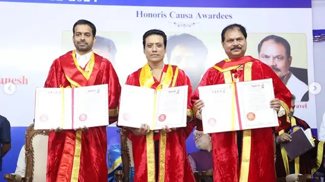 'என் உழைப்புக்கும், உண்மைக்கும் கிடைத்த பரிசு' - டாக்டர் பட்டம் பெற்ற எஸ். ஜே. சூர்யா நெகிழ்ச்சி