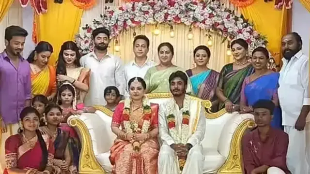 15 வயசுல கல்யாணம், விவாகரத்து, அம்மா இழப்பு - பாக்கியலட்சுமி சீரியல் நடிகை கம்பம் மீனா எமோஷனல்