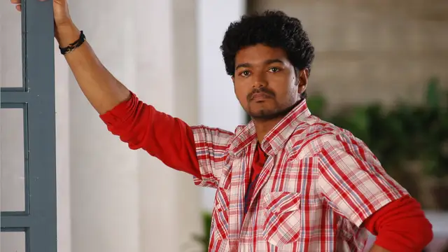 அந்த படத்தை கலாய்த்ததால் அவரும் அவரது அப்பாவும் என்னை தேடினாங்க. லொள்ளு சபா டீம் சந்தித்த பிரச்சனை.