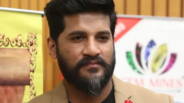 என் மகளுக்கு எல்லாம் தெரியும், ஆனா மகனுக்கு- விவாகரத்து குறித்து மனம் திறந்த விஜய் ஏசுதாஸ்