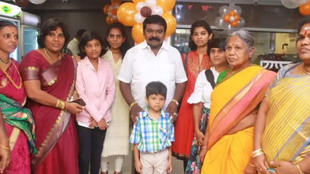 ஒரே ஒரு smsஐ கிளிக் செய்து லட்சங்களை இழந்தது எப்படி - ஆதாரத்துடன் காட்டிய இமான் அண்ணாச்சியின் சகோதரர்.