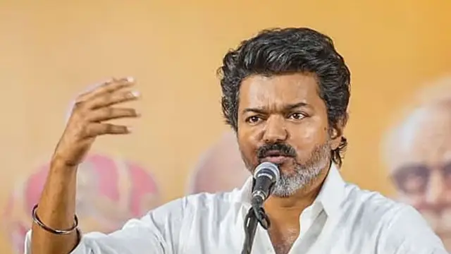 அப்பா, தங்கை திமுக, ஆனால் என்றும் தான் ஒரு தளபதி ரசிகன் என்று நிரூபித்த நடிகர் சிபி ராஜ்
