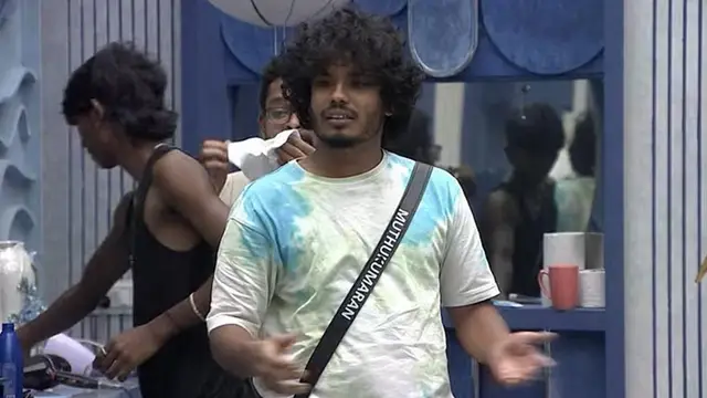 'அடுத்தவனை கீழே தள்ளிவிடுவது தான் பிஆர் டீமின் வேலை' - முத்துக்குமரனுக்கு ஆதரவாக ஜேம்ஸ் வசந்தன் கூறியிருக்கும் விஷயம்