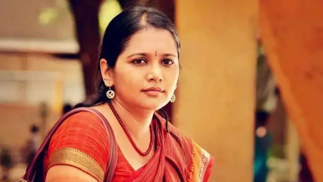விஜய் இத பண்ணட்டும் நான் கேள்வி கேட்பதை நிறுத்துகிறேன் - நடிகை வினோதினி ஓபன் டாக்