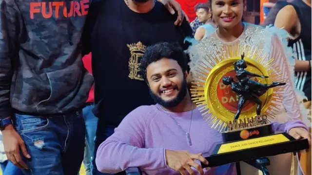 கோலாகலமாக நடந்து முடிந்த சீரியல் நடிகர் அவினாஷின் திருமணம்- வைரலாகும் புகைப்படங்கள் இதோ