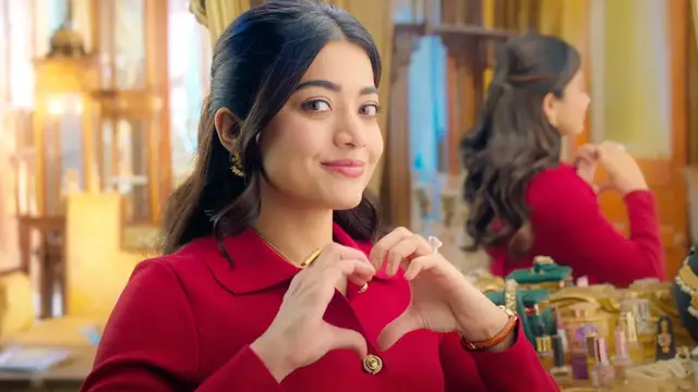 முதலில் முருகதாஸ் சொன்ன கதை வேறு, ஷூட்டிங்கில் நடந்தது வேறு - நடிகை ராஷ்மிகா மந்தனா ஓபன் டாக்