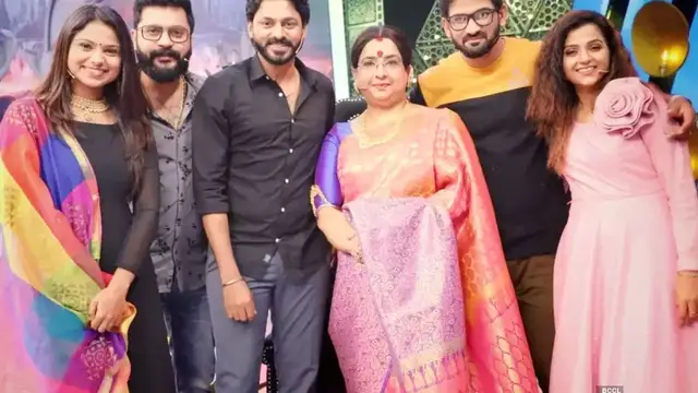 செட்டில் திடீர் மரணம் அடைந்த ஒப்பனை பெண் - லிவிங்ஸ்டன் மகள், அம்பிகா உள்ளிட்டோரிடம் விசாரணை.