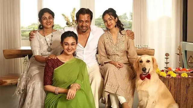 ஆக்சன் கிங் அர்ஜுனின் இரண்டாவது மகளை பார்த்துள்ளீர்களா! - இதோ புகைப்படம்