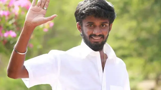 25 ஆண்டுக்கு முன் இப்படி ஒரு வீட்டில், இன்று சொந்த ஊரில் பிரம்மாண்ட வீட்டை கட்டியுள்ள Kpy பிரபலம். குவியும் வாழ்த்துக்கள்.