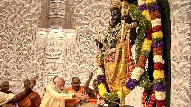 இந்த இரண்டும் அரசியல்வாதிகள் கைகளில் சிக்குவது ஆபத்தானது - ராமர் கோவில் குறித்து கிஷோர் விமர்சனம்