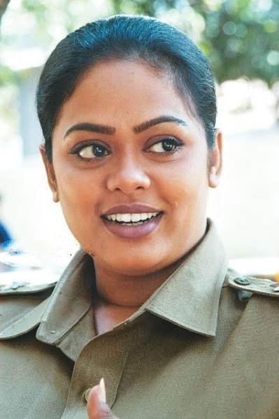 devipriya-serial-actress