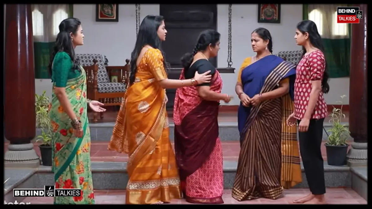 வம்புக்கு இழுக்கும் முத்துமலர், கொந்தளித்து சண்டைக்கு போன சாரதா – விறுவிறுப்பில் மகாநதி